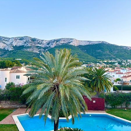 Hoteltype Penthouse 2 Beds, Parking, Wifi & Pool Stunning Views Denia Kültér fotó