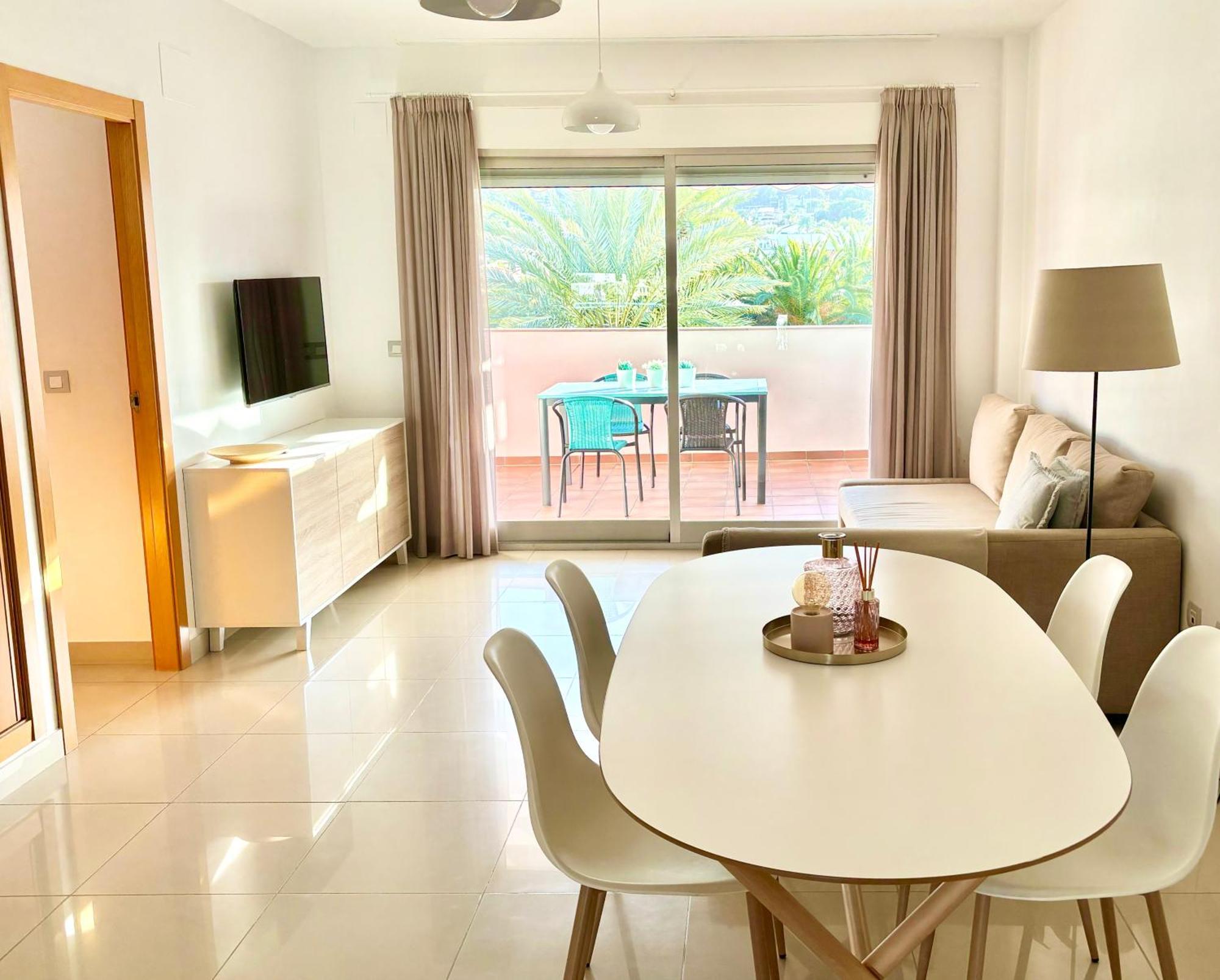 Hoteltype Penthouse 2 Beds, Parking, Wifi & Pool Stunning Views Denia Kültér fotó