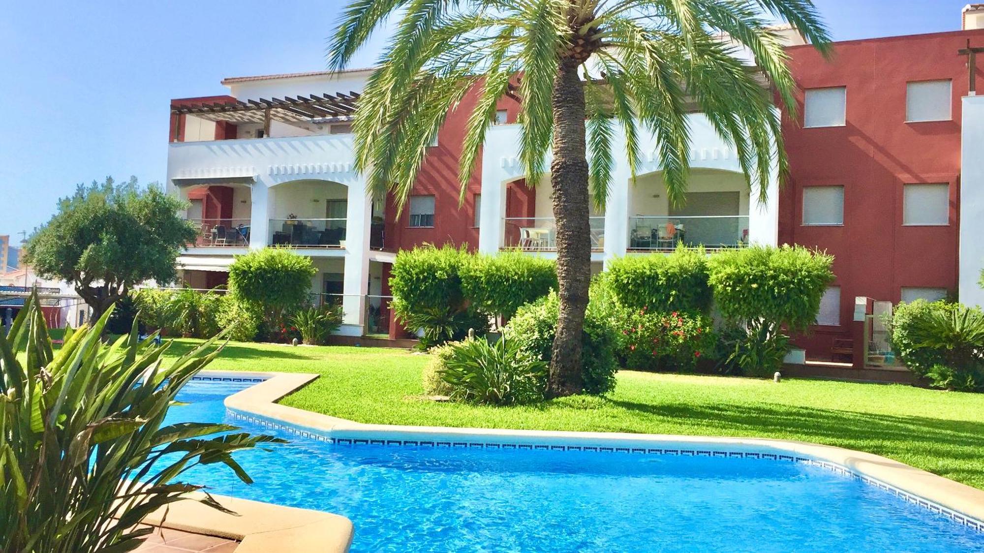 Hoteltype Penthouse 2 Beds, Parking, Wifi & Pool Stunning Views Denia Kültér fotó