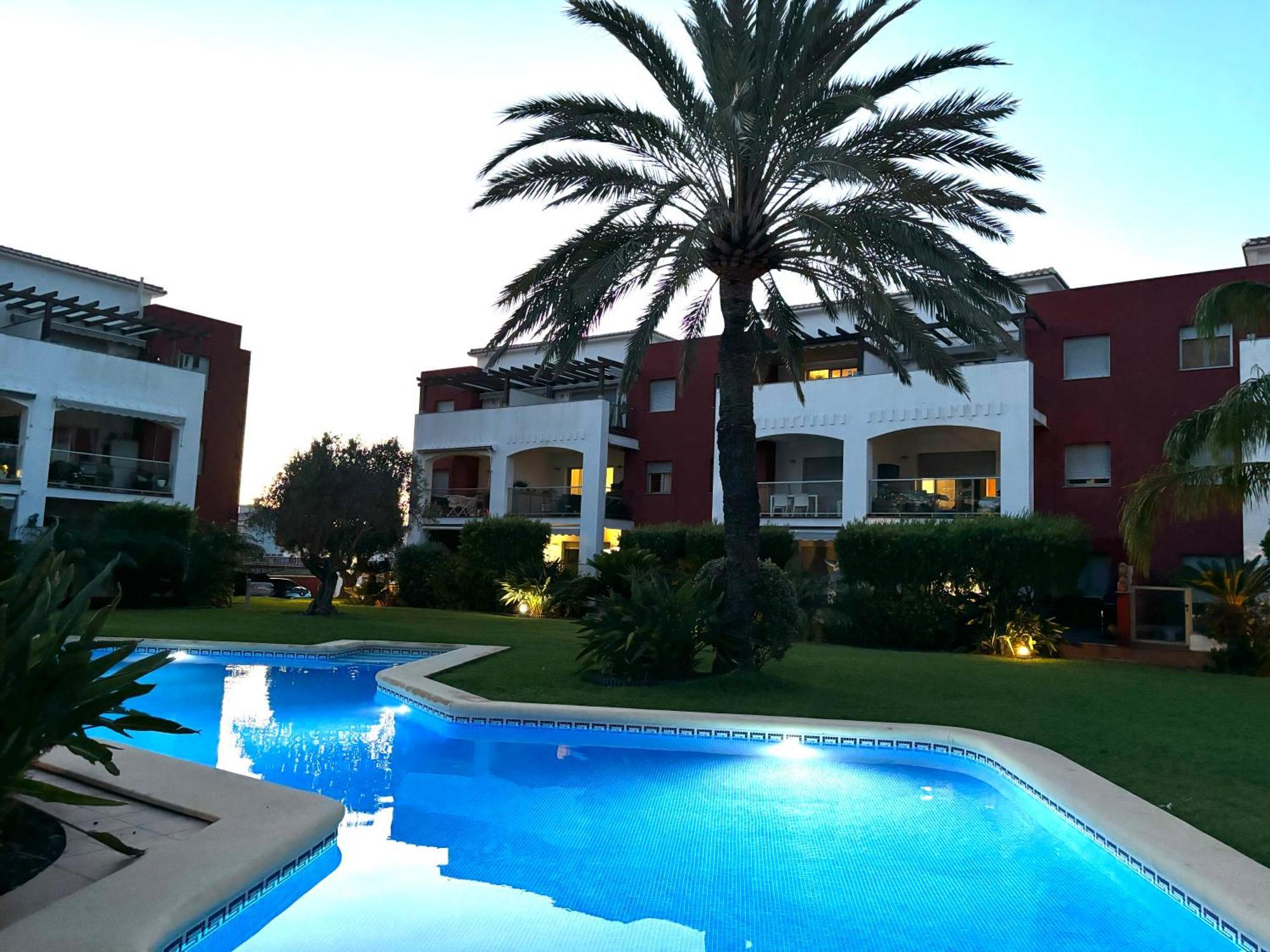 Hoteltype Penthouse 2 Beds, Parking, Wifi & Pool Stunning Views Denia Kültér fotó